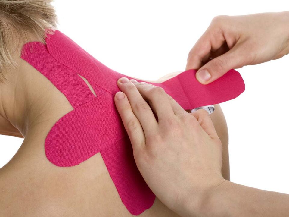 Kinésioplaste pour les maux de dos